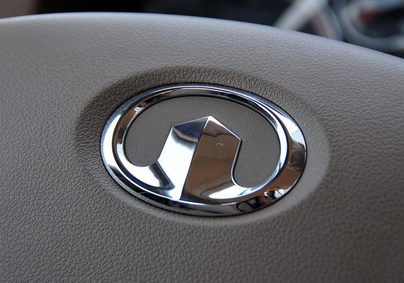 長(zhǎng)城汽車(chē) 哈弗H3 2010款 領(lǐng)先版 2.5TCI兩驅(qū)舒適型