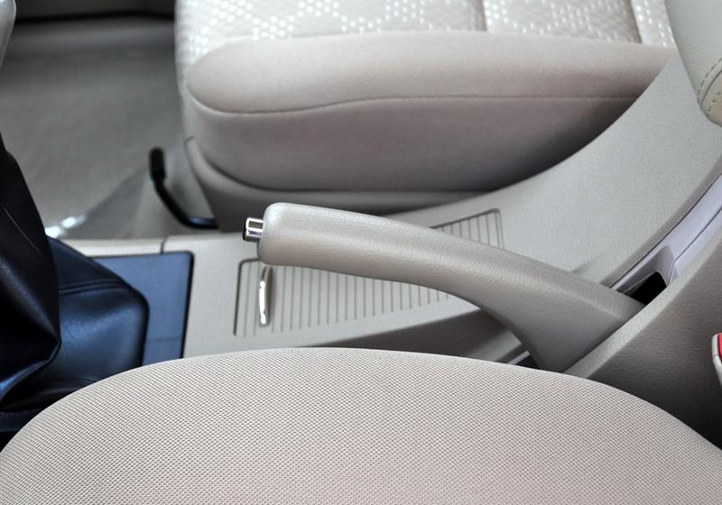 長城汽車 哈弗H3 2010款 領(lǐng)先版 2.5TCI兩驅(qū)豪華型
