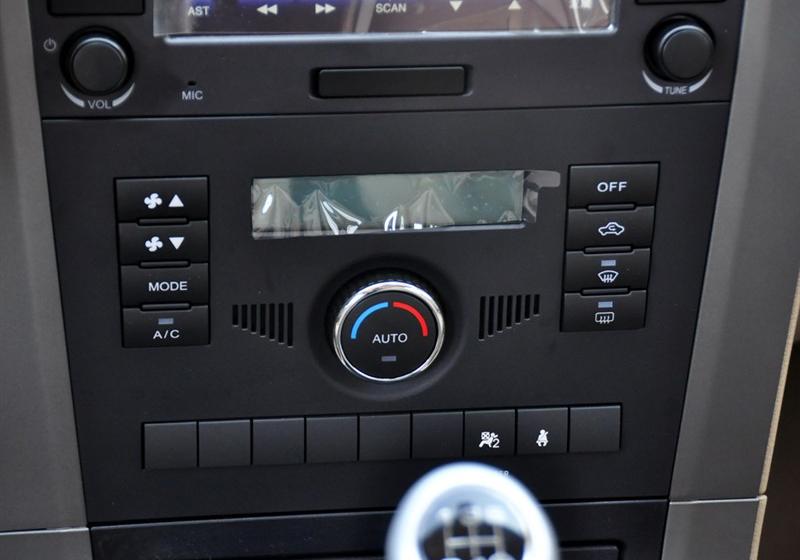 長(zhǎng)城汽車 哈弗H3 2010款 領(lǐng)先版 2.5TCI兩驅(qū)豪華型