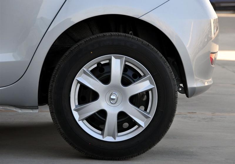 長(zhǎng)城汽車 凌傲 2010款 1.3 MT鋒尚版