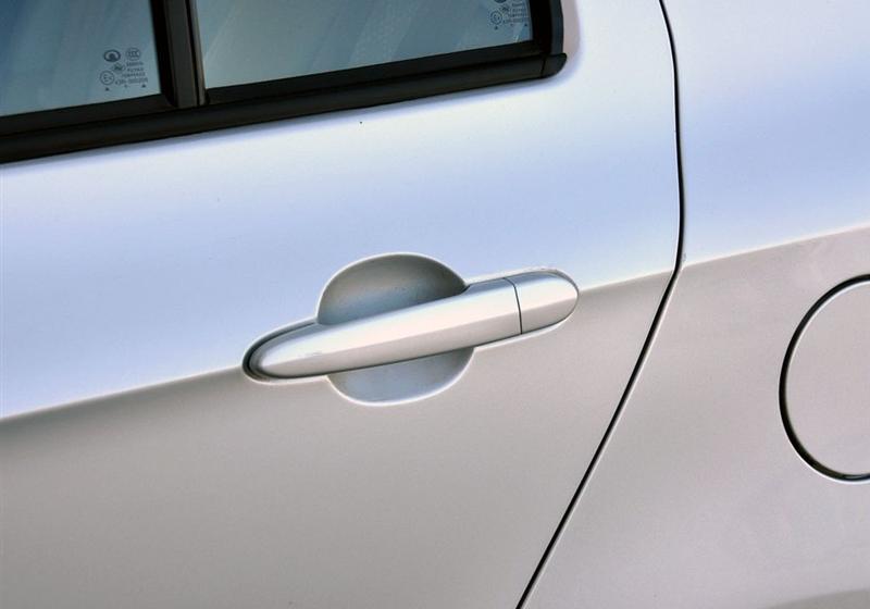 長(zhǎng)城汽車 凌傲 2010款 1.3 MT鋒尚版