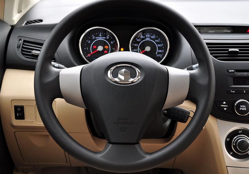 長(zhǎng)城汽車 凌傲 2010款 1.5 MT鋒尚版