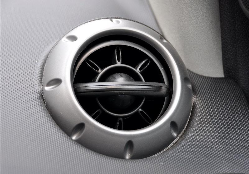 長(zhǎng)城汽車 炫麗 2011款 CROSS 1.5L MT