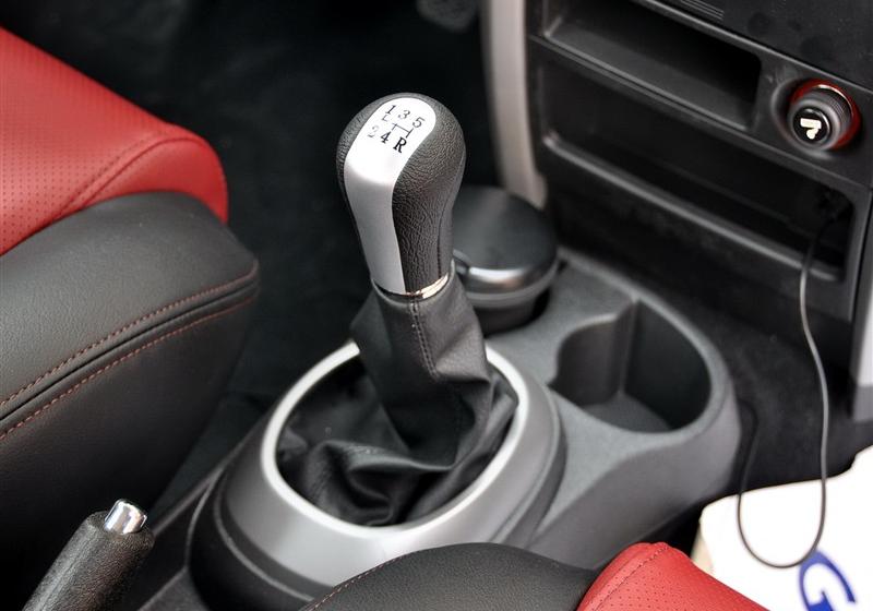 長(zhǎng)城汽車 炫麗 2011款 CROSS 1.5L MT