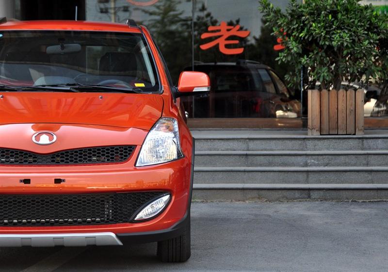 長(zhǎng)城汽車(chē) 炫麗 2010款 CROSS 1.3L AMT