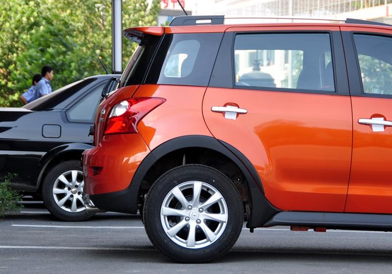 長(zhǎng)城汽車(chē) 炫麗 2010款 CROSS 1.3L AMT