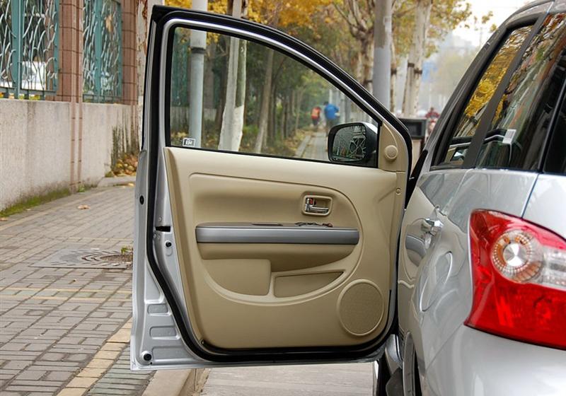 長(zhǎng)城汽車(chē) 炫麗 2009款 1.3L豪華型VVT