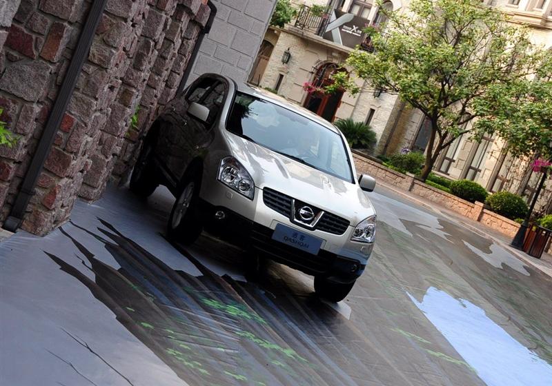 東風(fēng)日產(chǎn) 逍客 2010款 20S火 CVT 2WD