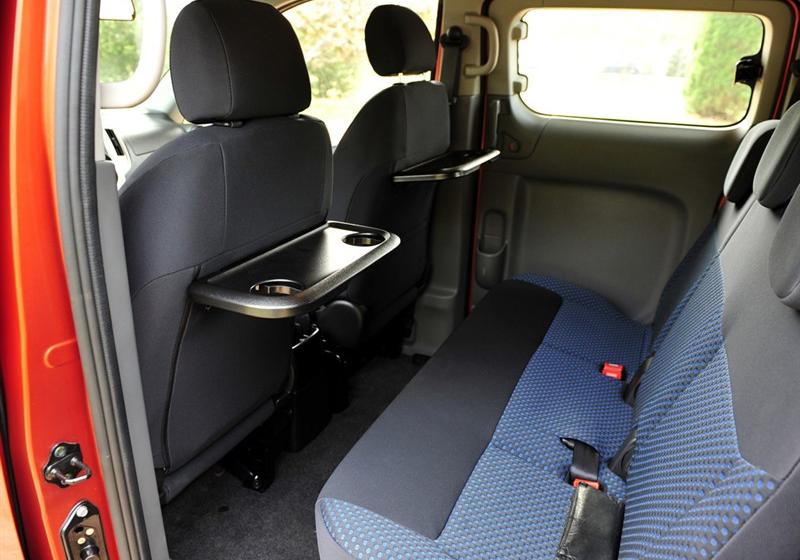 日產(chǎn)NV200  2010款 1.6 尊貴型 232座