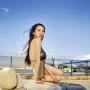 BMW與比基尼美女