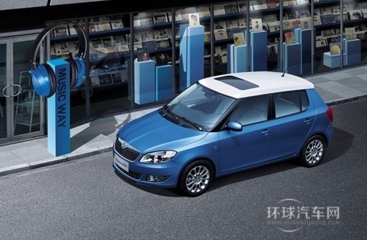 白色情人節(jié) 時尚浪漫A0級小車推薦