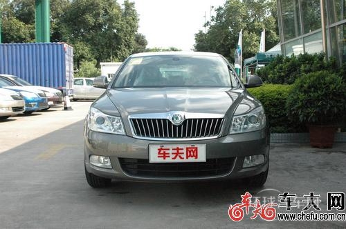 凱美瑞Z高優(yōu)惠3萬元 四款個(gè)性三廂車介紹