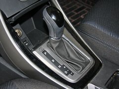 北京現(xiàn)代  朗動 1.6L AT 掛檔把手特寫