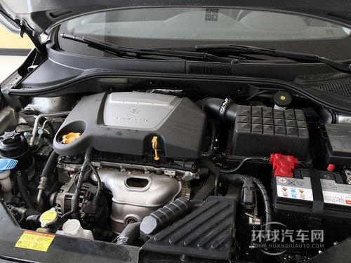 榮威  plus 350S 1.5L AT 發(fā)動機(jī)主體特寫