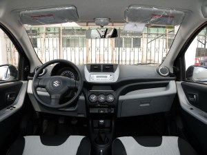 奧拓 2013款 1.0L 手動(dòng)舒適型
