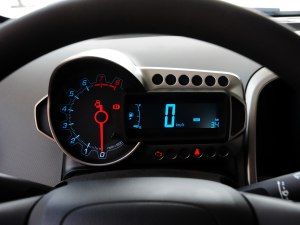 愛(ài)唯歐 2011款 三廂 1.4L MT SL