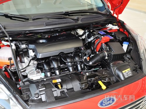 長安福特  三廂 1.5L DCT 發(fā)動機主體特寫