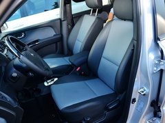 東風(fēng)悅達起亞  2.0 Premium 前排車頂中央特寫