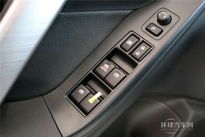 2013款 2.0T 自動尊貴導(dǎo)航版