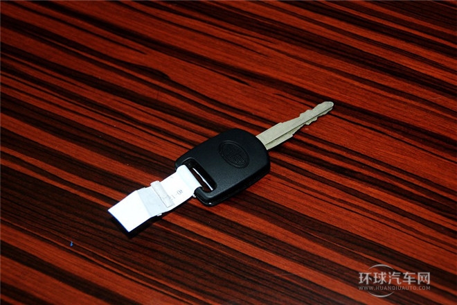 2014款 2.0L 手動(dòng)舒適型