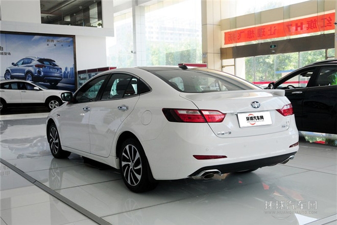 2014款 1.8T 自動運動尊貴型