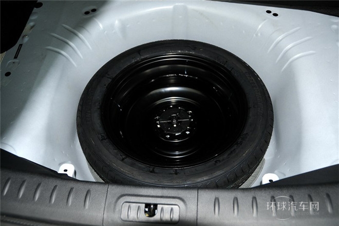 2014款 1.8T 自動(dòng)運(yùn)動(dòng)尊貴型
