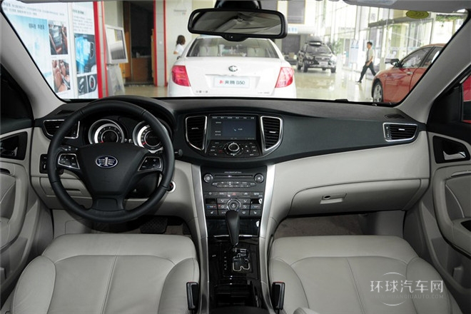 2014款 1.8T 自動(dòng)尊貴型