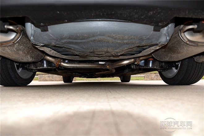 2014款 1.8T 自動(dòng)旗艦型