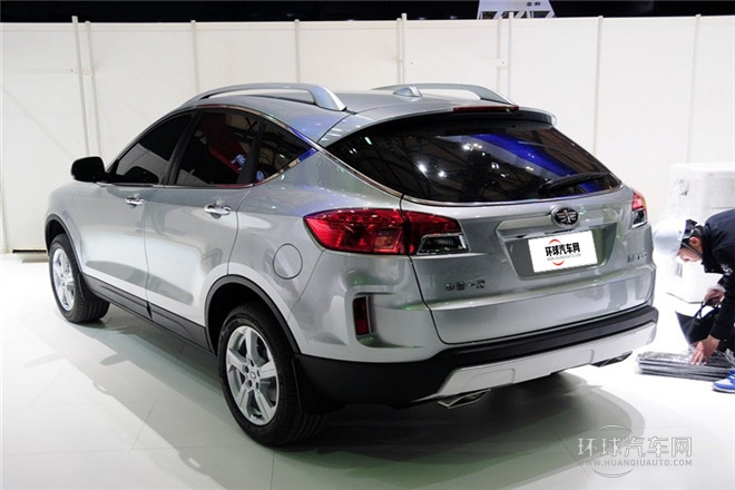 2013款 2.0L 手動(dòng)豪華型