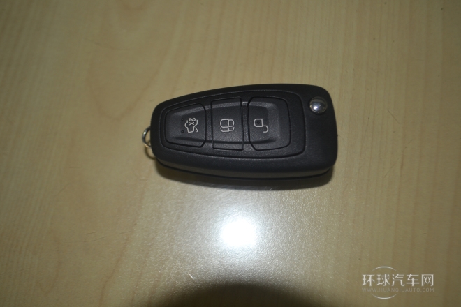 2012款 三廂 1.6L AT風(fēng)尚型
