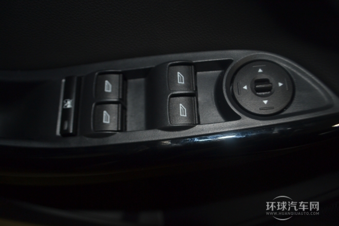 2012款 三廂 1.6L AT風(fēng)尚型