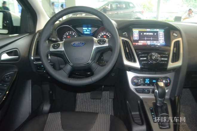 2012款 三廂 1.6L AT風(fēng)尚型