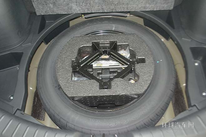 2012款 2.0L 手動兩驅(qū)舒適版