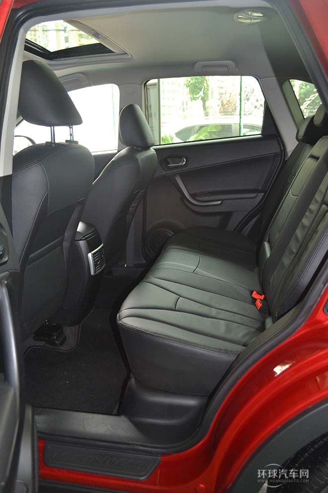 2013款 1.8T 自動(dòng)兩驅(qū)精英版