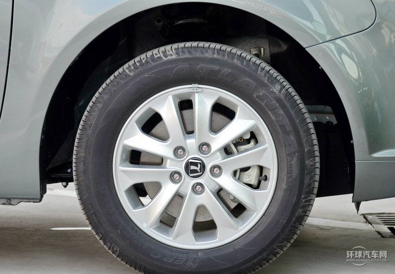 2013款 2.0T 商務(wù)型