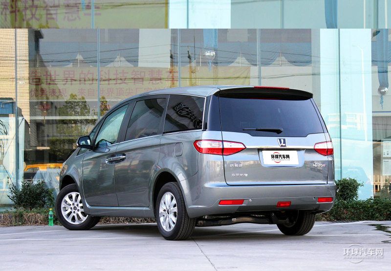 2013款 2.0T 商務(wù)型