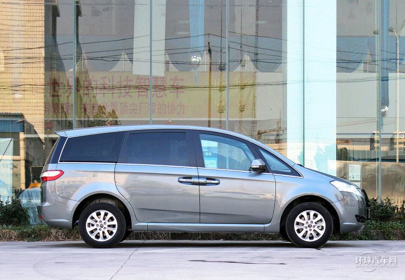 2013款 2.0T 商務(wù)型