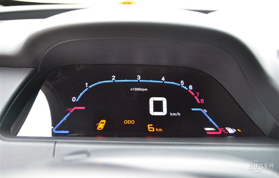 2014款 榮耀導(dǎo)航版 1.8T 手動(dòng)精致型