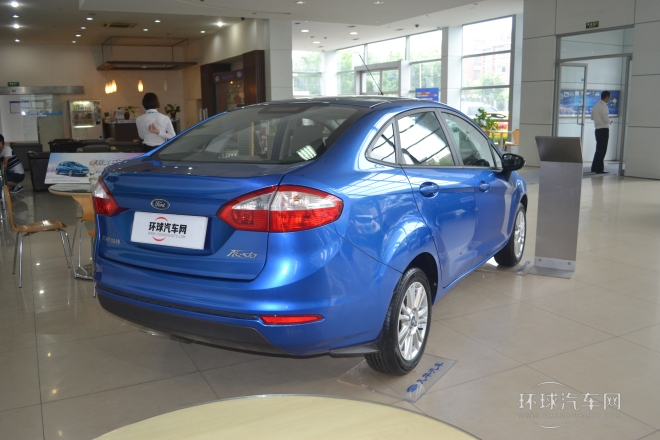 2013款 三廂 1.5L 自動(dòng)品尚型