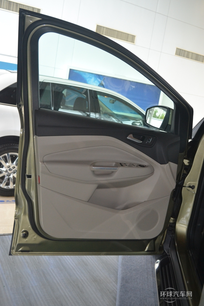 2013款 2.0L GTDi 四驅(qū)尊貴型