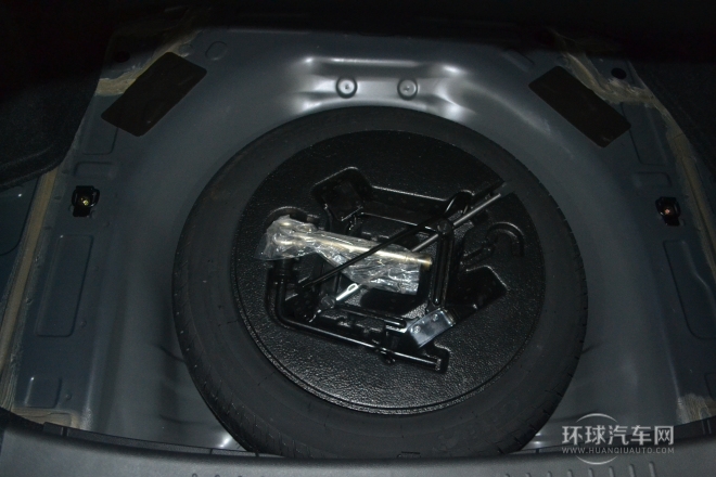 2014款 1.5L 手動(dòng)舒適型