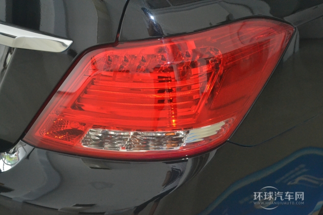 2014款 1.5L 手動(dòng)舒適型