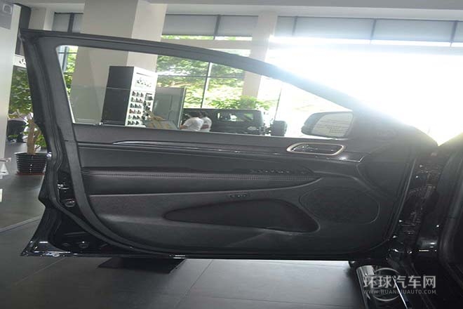 2014款 3.6L 精英導(dǎo)航版