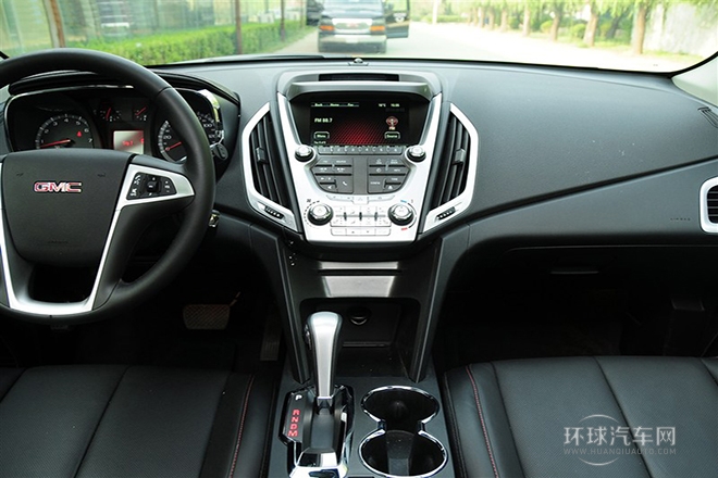 2012款 3.0L 標(biāo)準(zhǔn)型