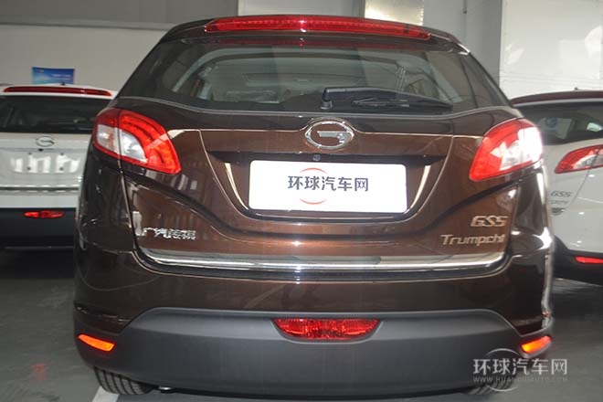 2013款 1.8T 自動(dòng)四驅(qū)至尊版
