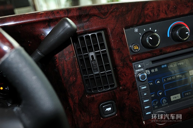 2014款 5.3L 領(lǐng)袖版