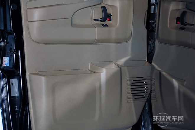 2014款 6.0L G1500L 領(lǐng)袖級(jí)
