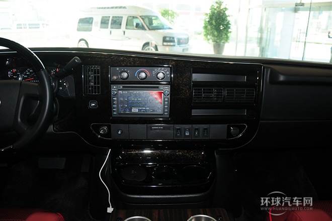 2014款 6.0L G1500L 領(lǐng)袖級(jí)