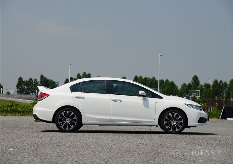 2014款 2.4L 手動(dòng)Si