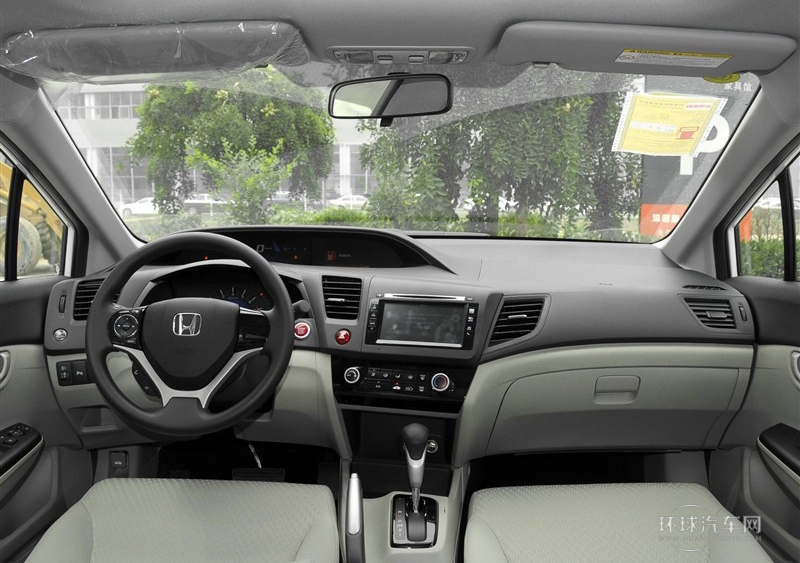 2014款 1.8L 自動(dòng)舒適版